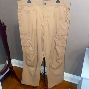 NWOT!! Gall’s Ladies Tactical Pants